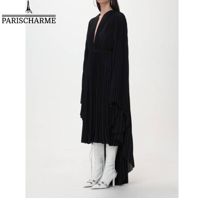 Balenciaga Long Black Dress – Sophistication That Flows With You