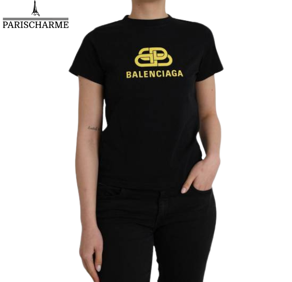 Balenciaga Pre-Loved Black T-Shirt — Iconic Style, Fashion Consciousness